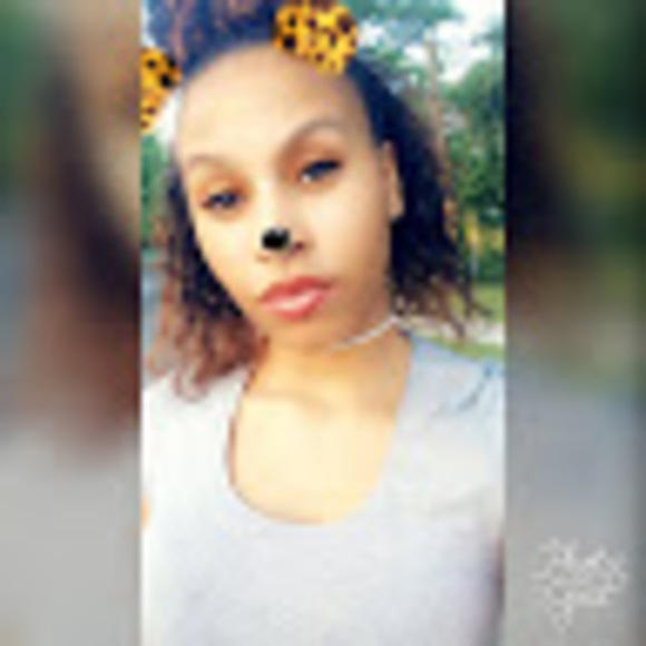 jahneehiller16